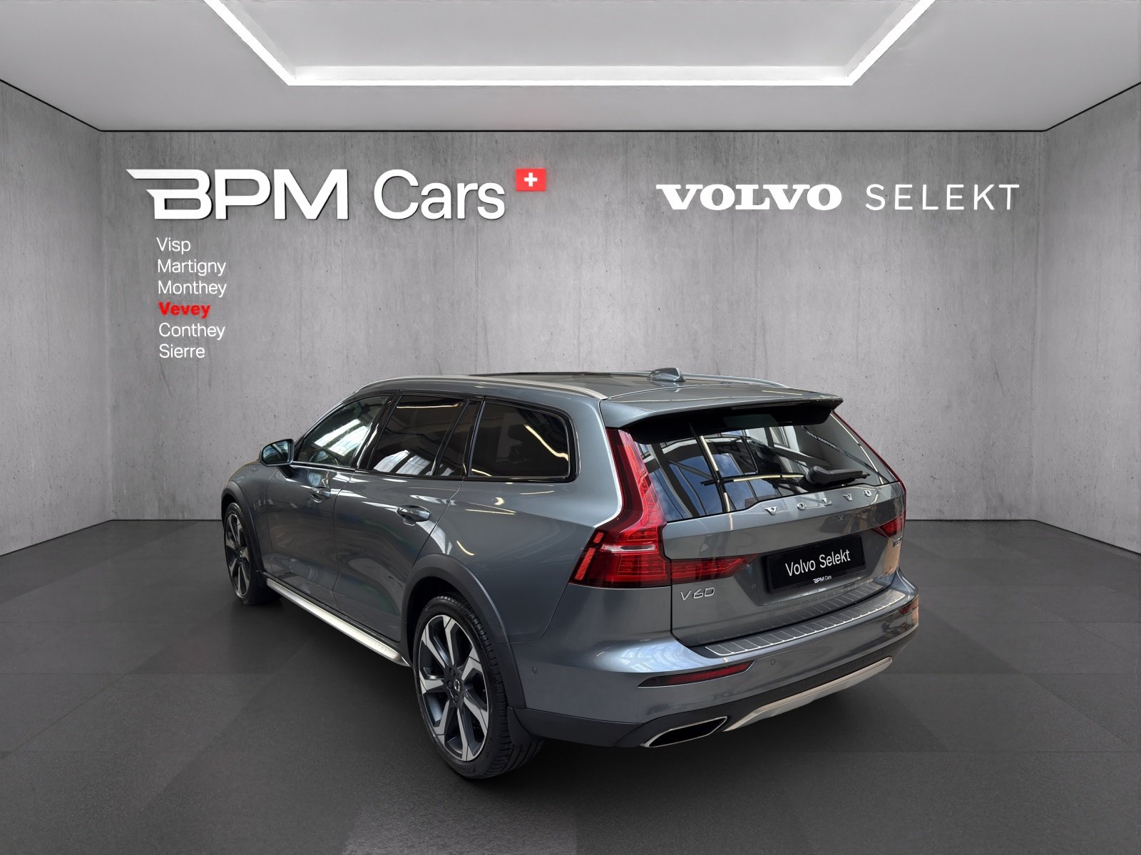 VOLVO V60 Cross Country T5 AWD Geartronic, Benzina, Occasioni / Usate, Automatico - 3