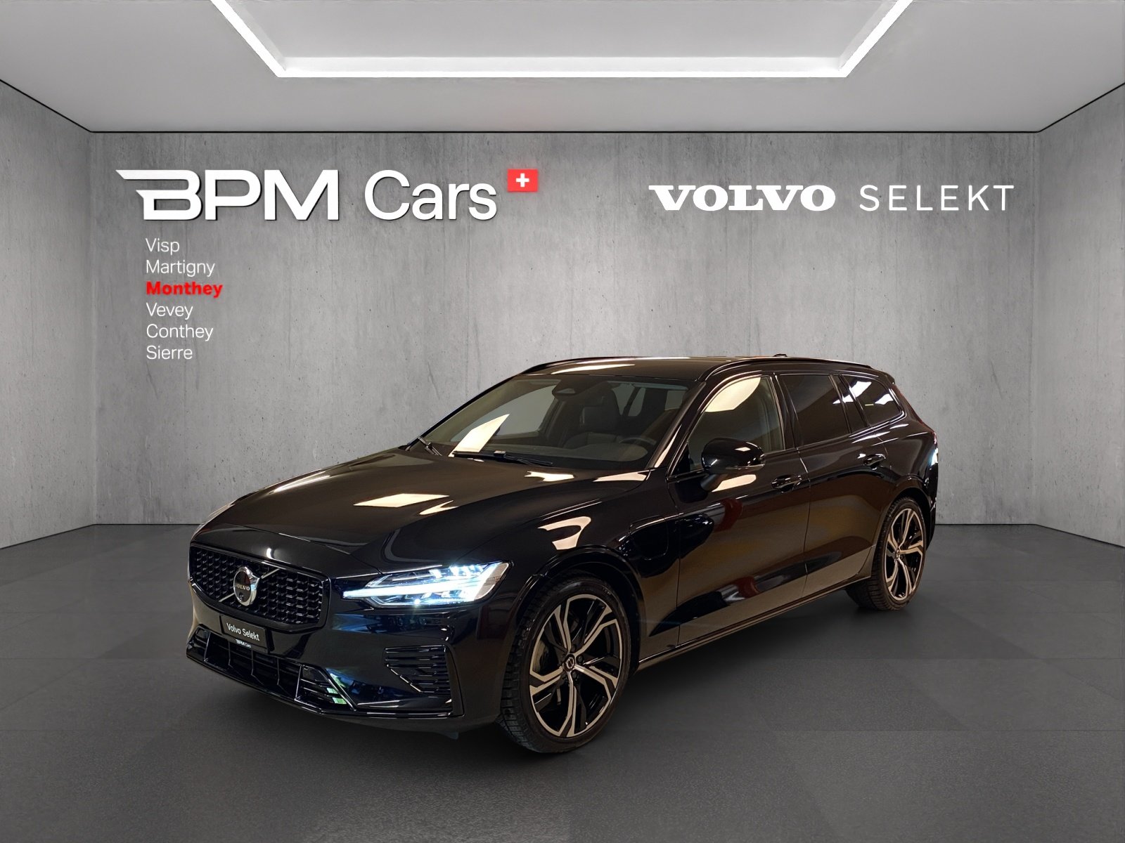 VOLVO V60 T6 eAWD Plug in Hybrid Plus Dark Geartronic