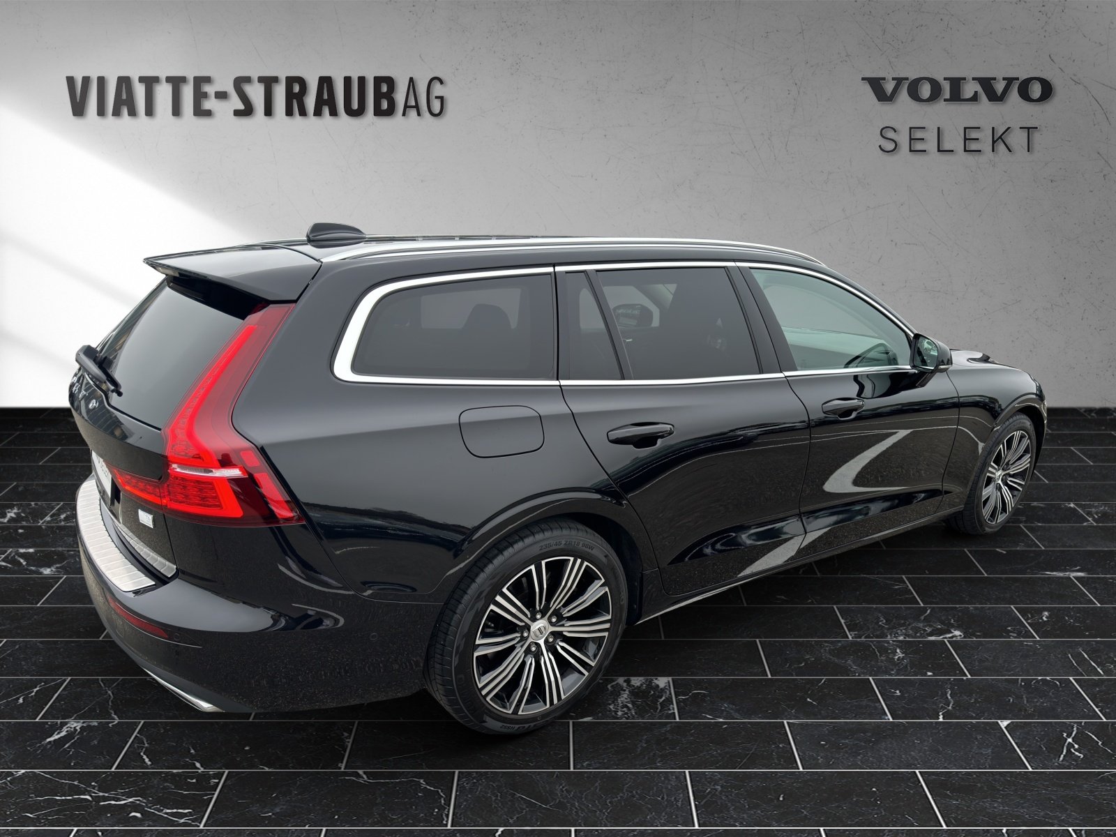 VOLVO V60 2.0 T6 TE Business eAWD, Plug-in-Hybrid Petrol/Electric, Second hand / Used, Automatic - 4