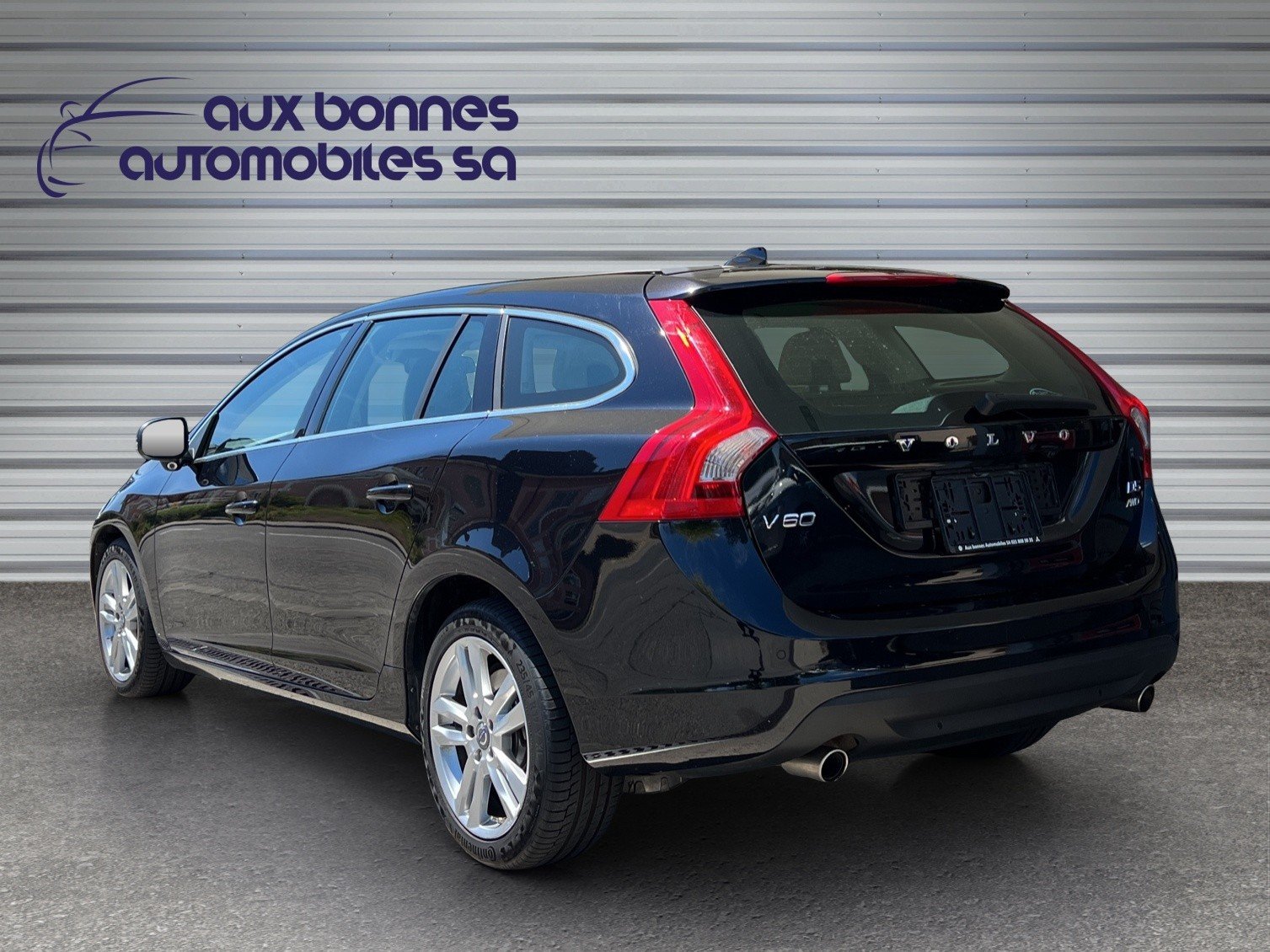 VOLVO V60 D5 AWD Summum Geartronic, Diesel, Occasioni / Usate, Automatico - 2