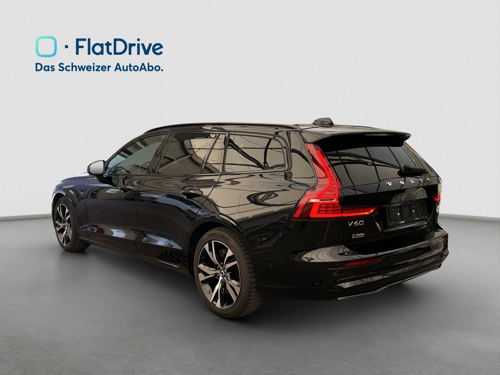 VOLVO V60 B4 Benzin Mild Hybrid Ultra Plus Dark DCT - Anhän, Hybride Leggero Benzina/Elettrica, Occasioni / Usate, Automatico - 3