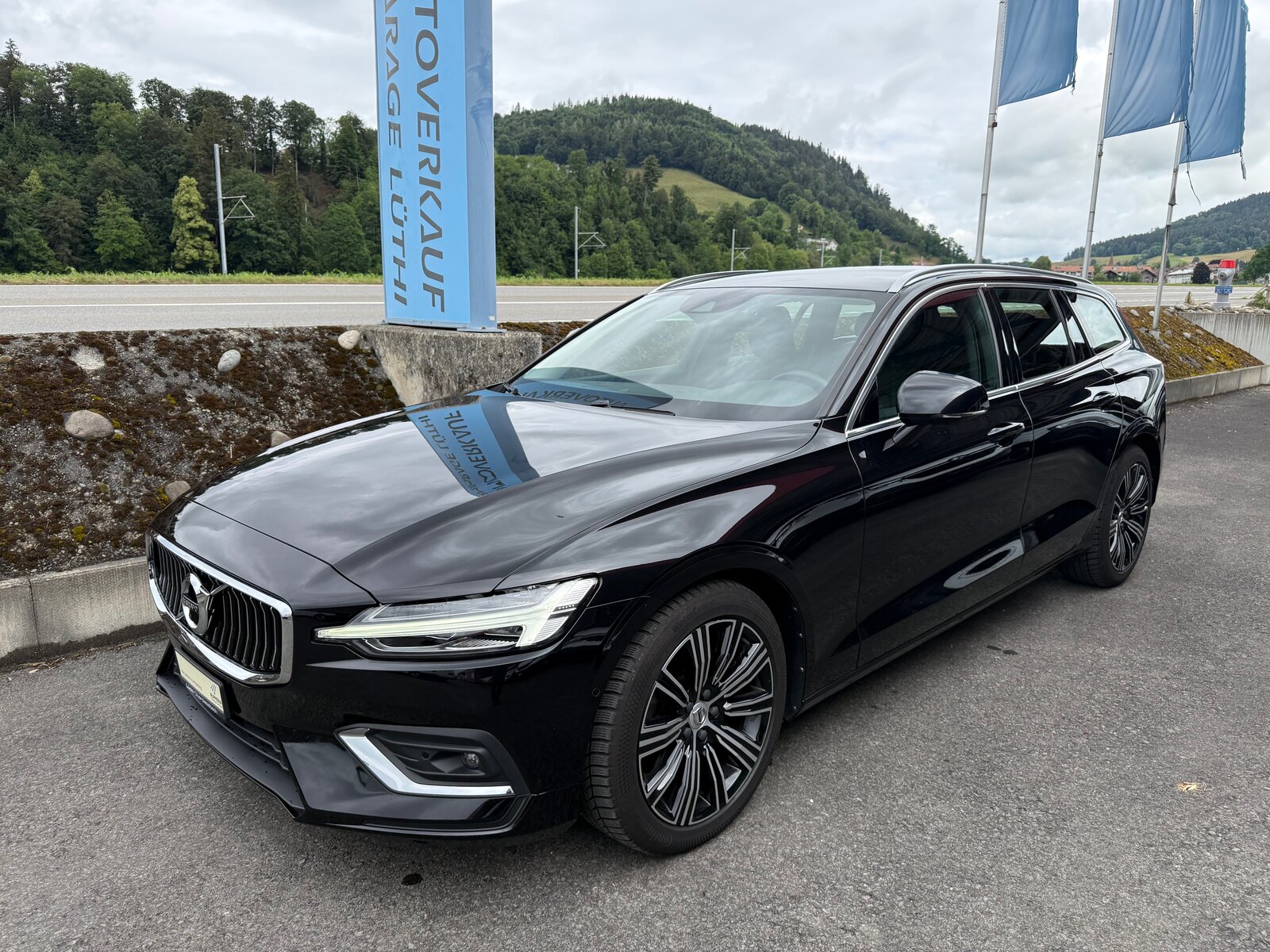 VOLVO V60 B4 Diesel Mild Hybrid Inscription Geartronic