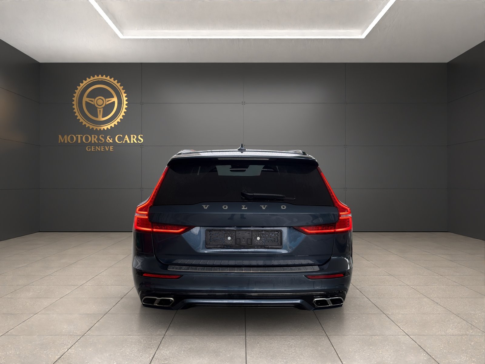 VOLVO V60 T8 eAWD Twin Engine R-Design Geartronic, Hybride Rechargeable Essence/Électricité, Occasion / Utilisé, Automatique - 4