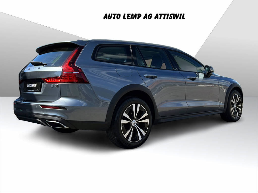 VOLVO V60 Cross Country 2.0 B4 AWD, Mild-Hybrid Diesel/Elektro, Occasion / Gebraucht, Automatik - 5