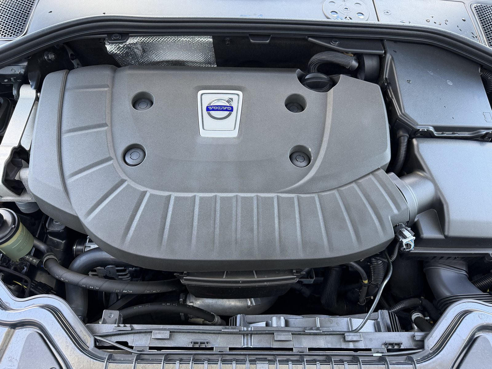 VOLVO V60 2.4 D5 Summum AWD, Diesel, Second hand / Used, Automatic - 7