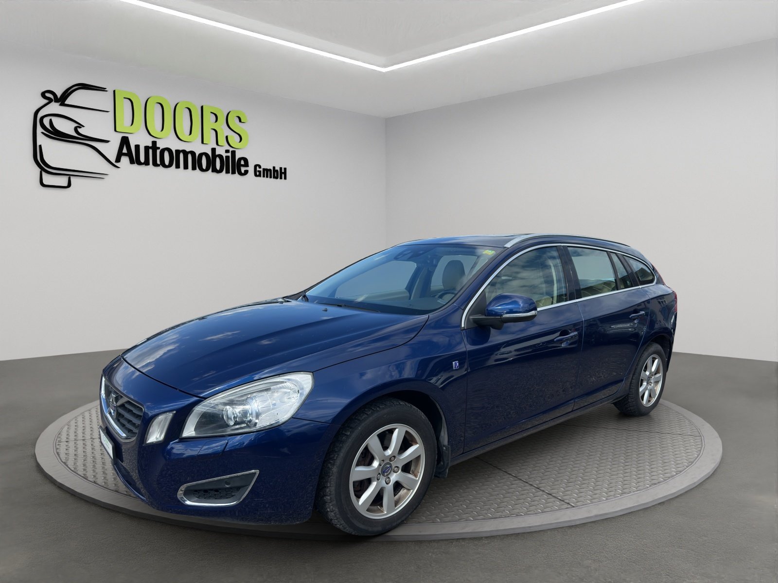 VOLVO V60 D5 OceanRace, Diesel, Second hand / Used, Manual - 3