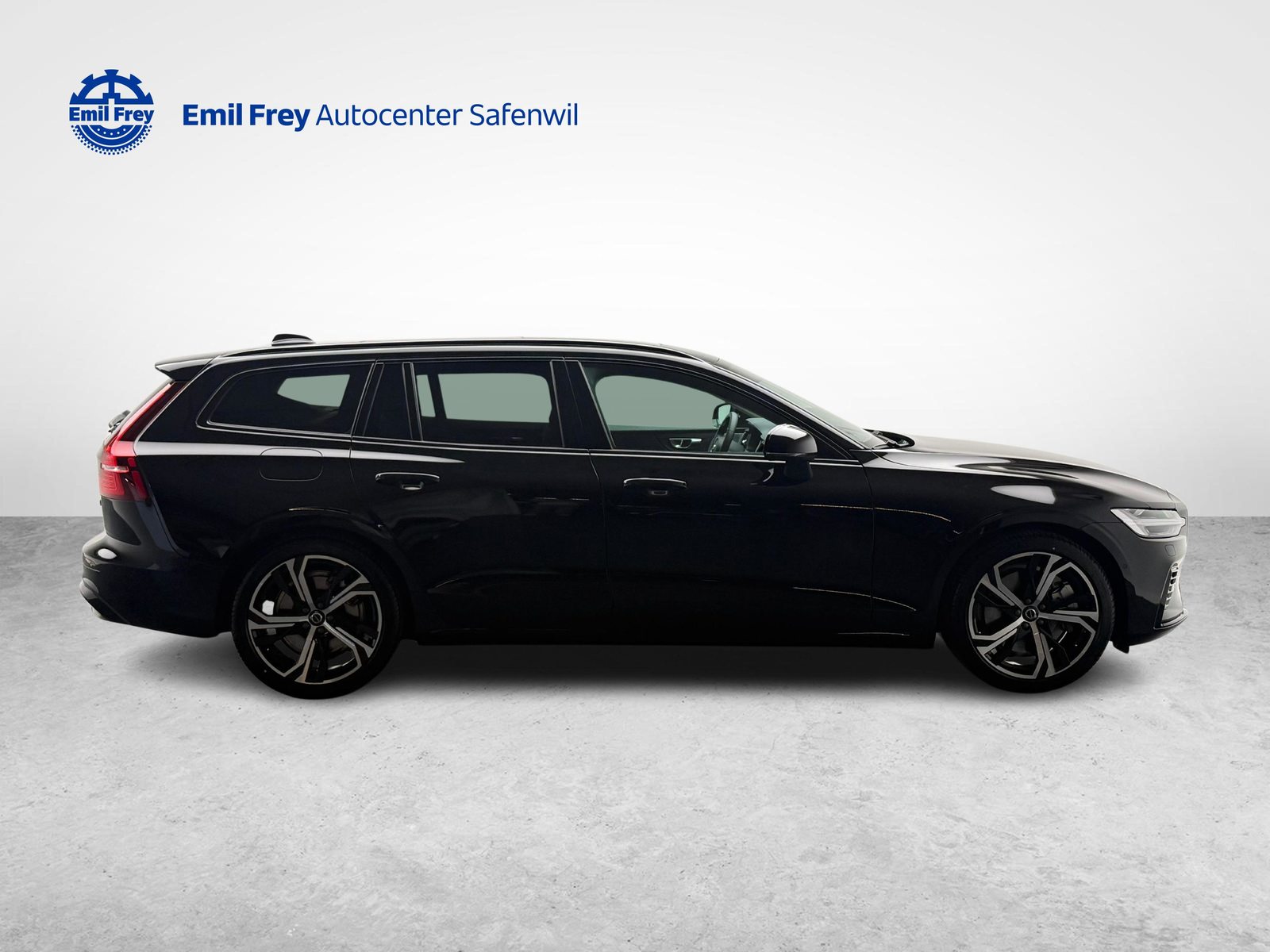 VOLVO V60 2.0 T8 TE Ultra Dark eAWD, Plug-in-Hybrid Petrol/Electric, Second hand / Used, Automatic - 6