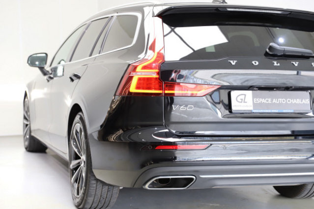 VOLVO V60 T6 eAWD Inscr. Expr., Plug-in-Hybrid Benzina/Elettrica, Occasioni / Usate, Automatico - 4