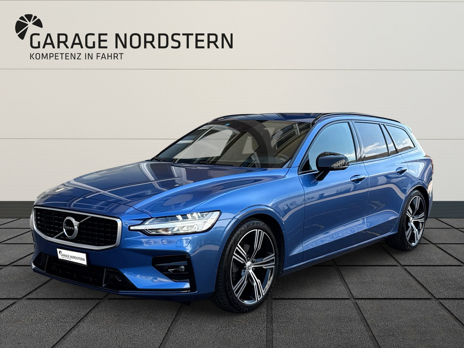 VOLVO V60 2.0 D4 R-Design AWD