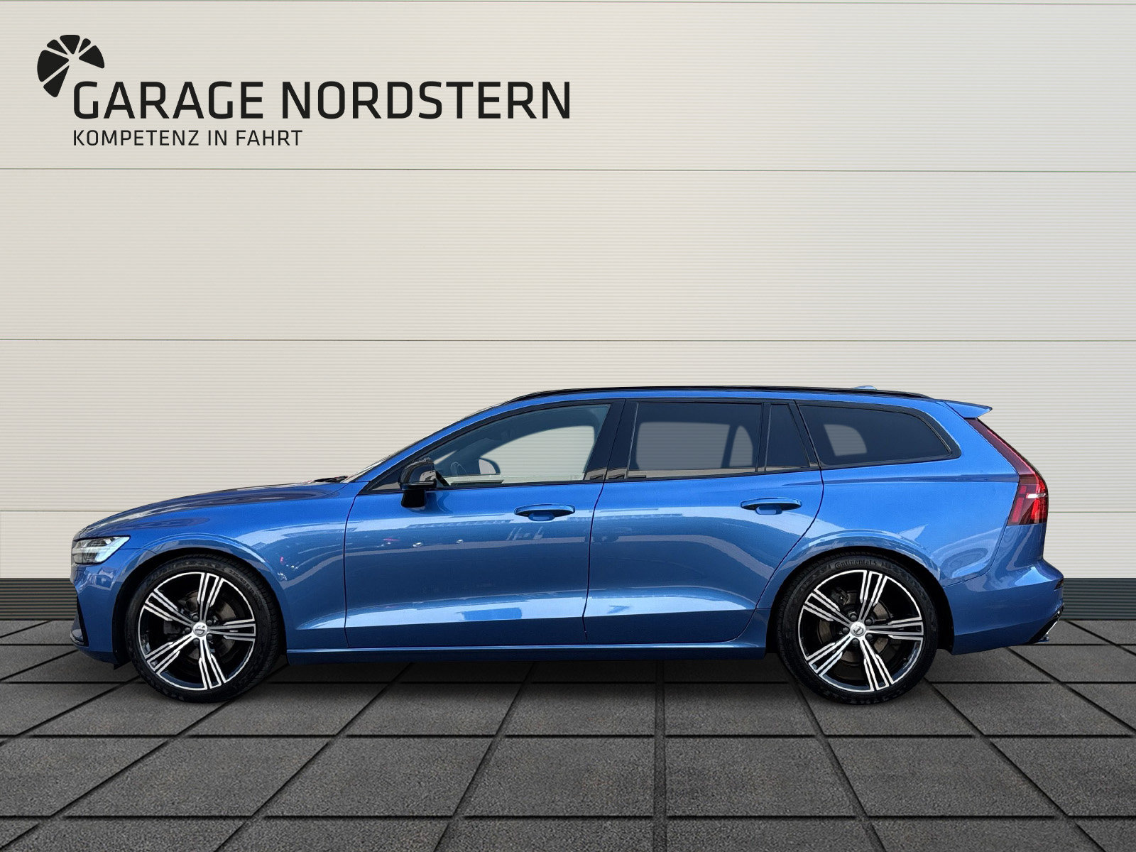VOLVO V60 2.0 D4 R-Design AWD, Diesel, Occasion / Utilisé, Automatique - 2