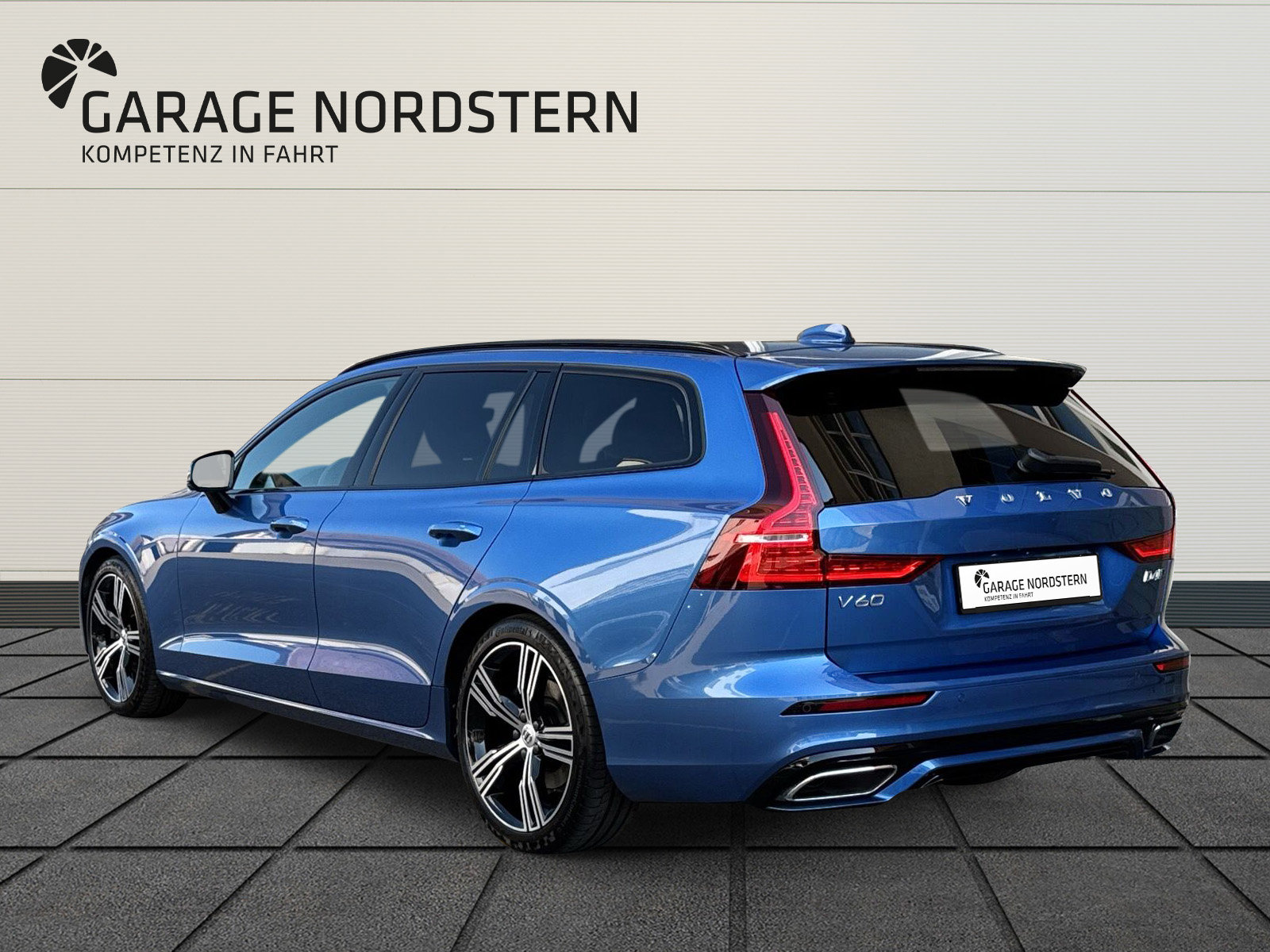 VOLVO V60 2.0 D4 R-Design AWD, Diesel, Occasion / Utilisé, Automatique - 3