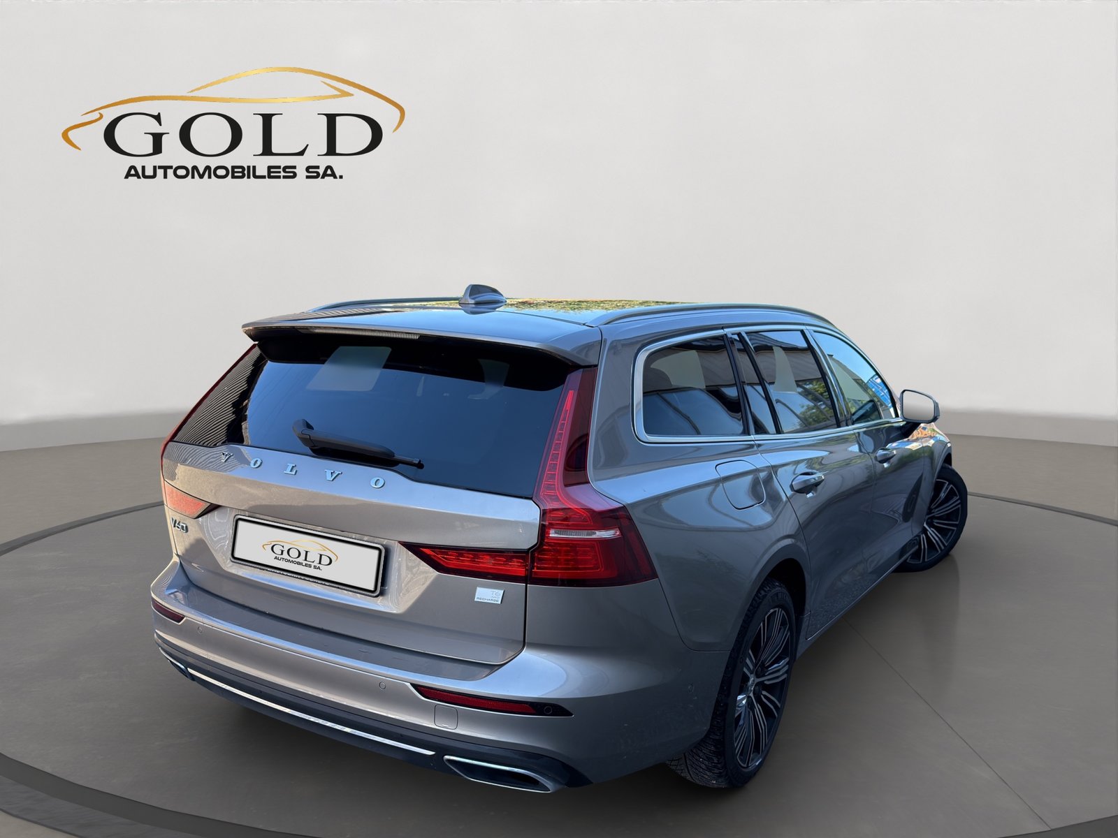 VOLVO V60 T6 eAWD Twin Engine Inscription Geartronic, Plug-in-Hybrid Benzina/Elettrica, Occasioni / Usate, Automatico - 2