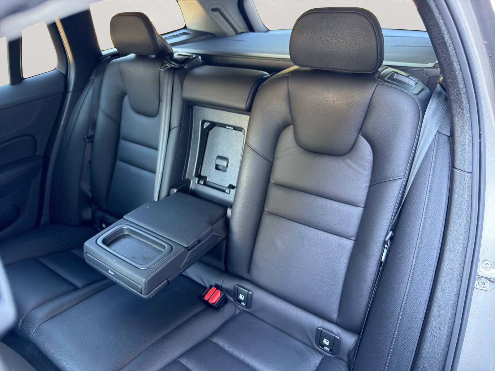 VOLVO V60 T6 eAWD Twin Engine Inscription Geartronic, Plug-in-Hybrid Benzina/Elettrica, Occasioni / Usate, Automatico - 4
