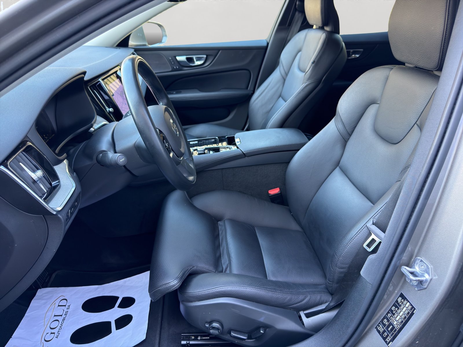 VOLVO V60 T6 eAWD Twin Engine Inscription Geartronic, Plug-in-Hybrid Benzina/Elettrica, Occasioni / Usate, Automatico - 5