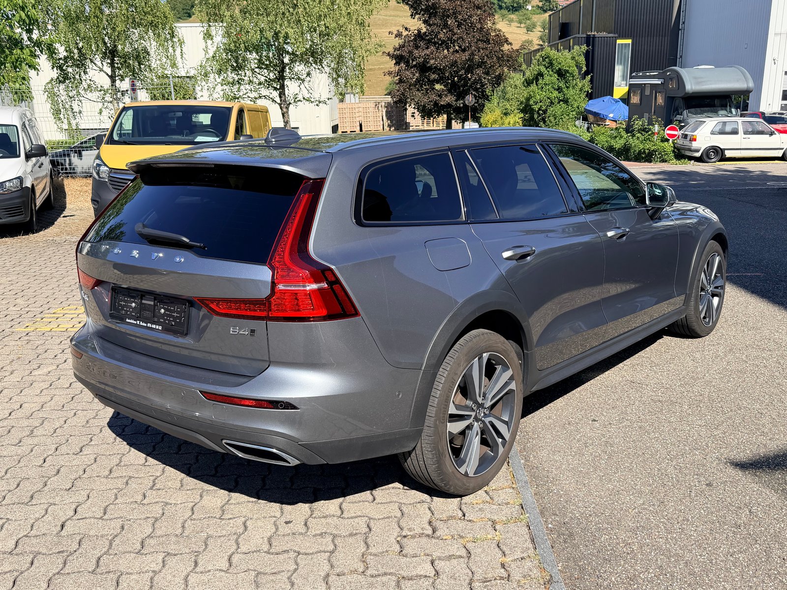VOLVO V60 Cross Country B4 Diesel AWD Geartronic, Diesel, Occasion / Utilisé, Automatique - 3