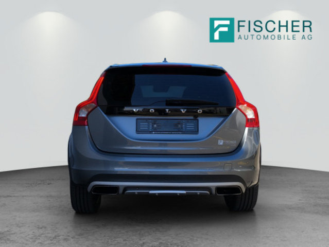 VOLVO V60 CC T5 AWD Summum, Essence, Occasion / Utilisé, Automatique - 4