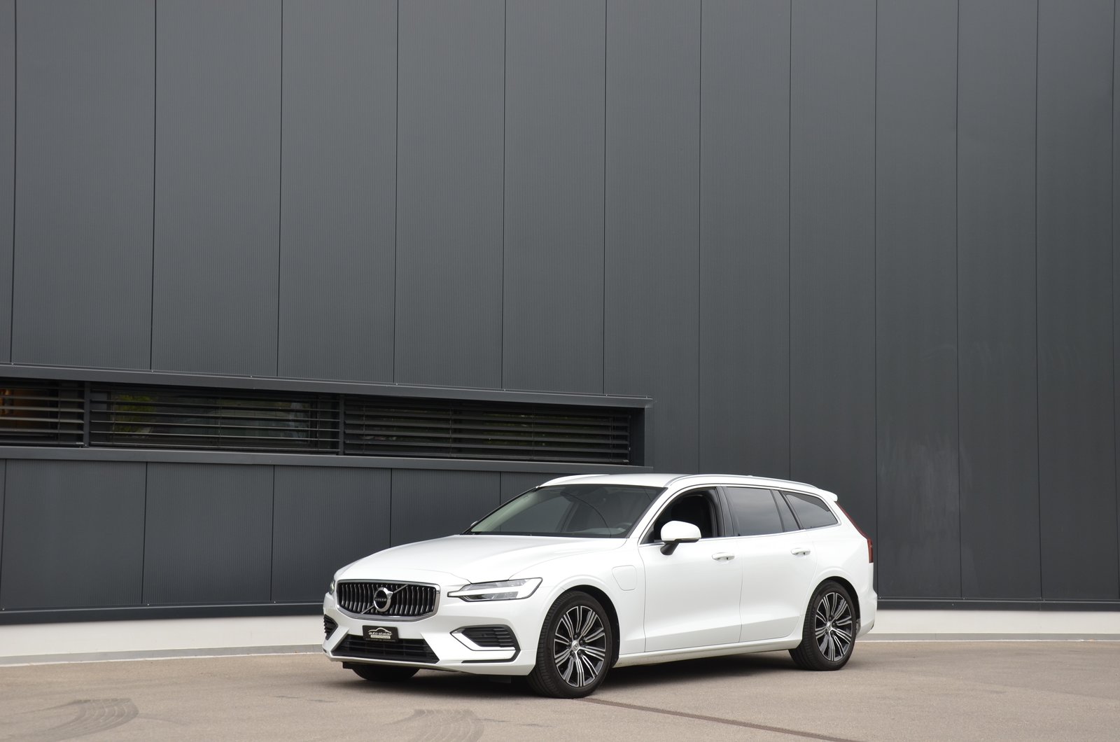 VOLVO V60 T6 eAWD Twin Engine Inscription Geartronic