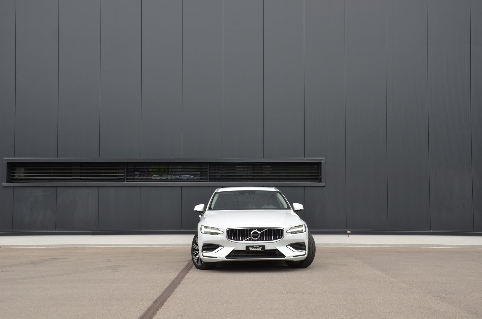 VOLVO V60 T6 eAWD Twin Engine Inscription Geartronic, Plug-in-Hybrid Benzin/Elektro, Occasion / Gebraucht, Automatik - 6