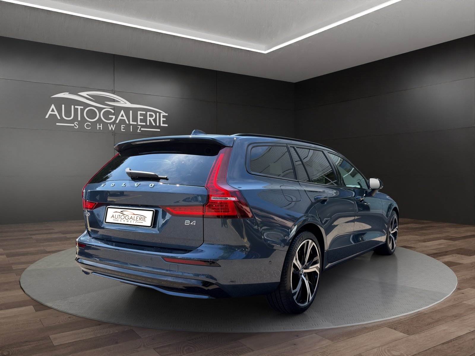 VOLVO V60 B4 Benzin Mild Hybrid Ultra Dark DCT Sitzklima B, Hybride Leggero Benzina/Elettrica, Occasioni / Usate, Automatico - 5