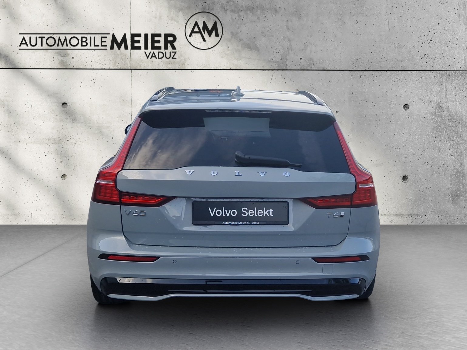 VOLVO V60 2.0 T6 TE Ultra Dark eAWD, Plug-in-Hybrid Benzina/Elettrica, Occasioni / Usate, Automatico - 2