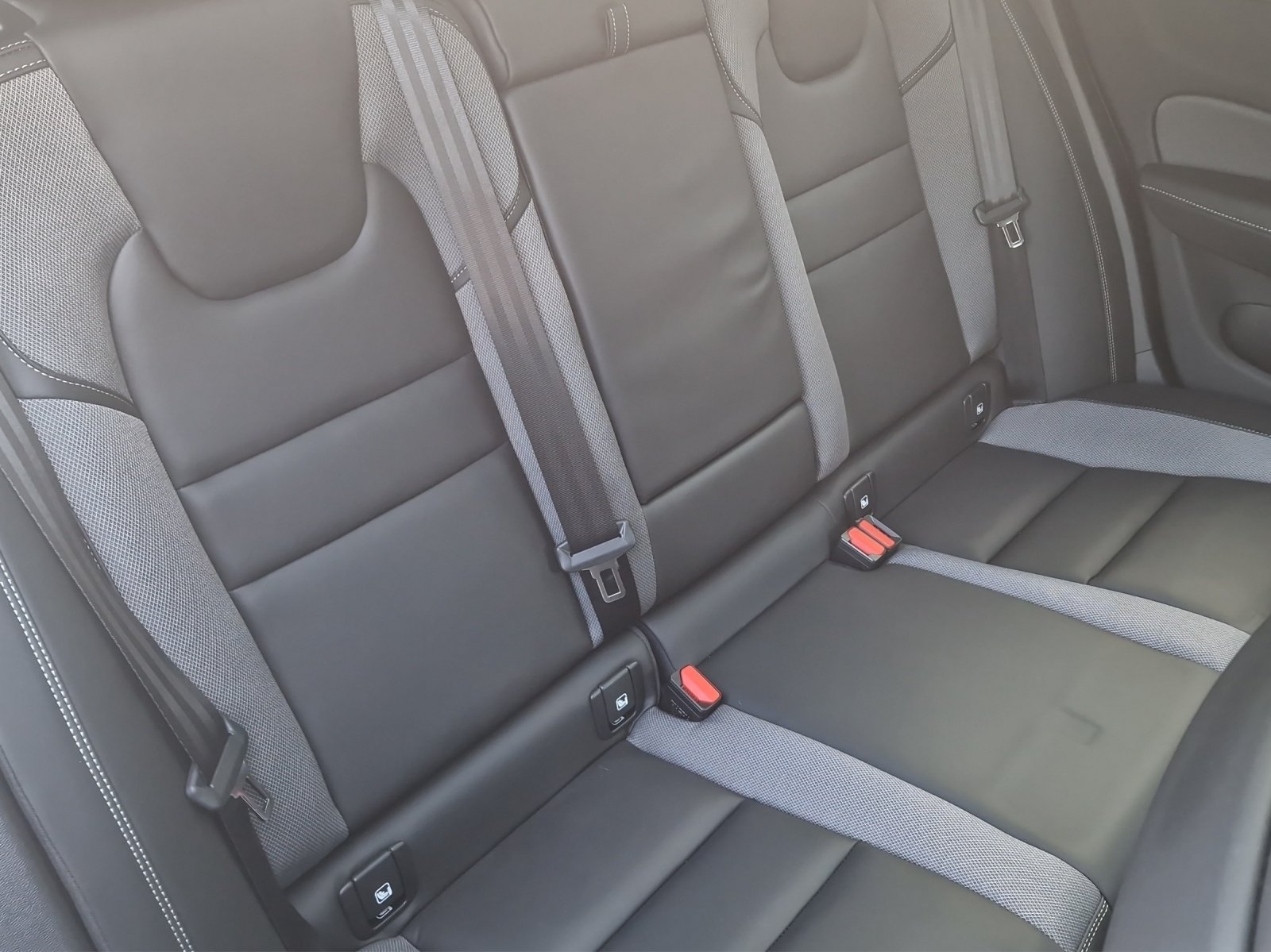 VOLVO V60 2.0 T6 TE Ultra Dark eAWD, Plug-in-Hybrid Benzina/Elettrica, Occasioni / Usate, Automatico - 7
