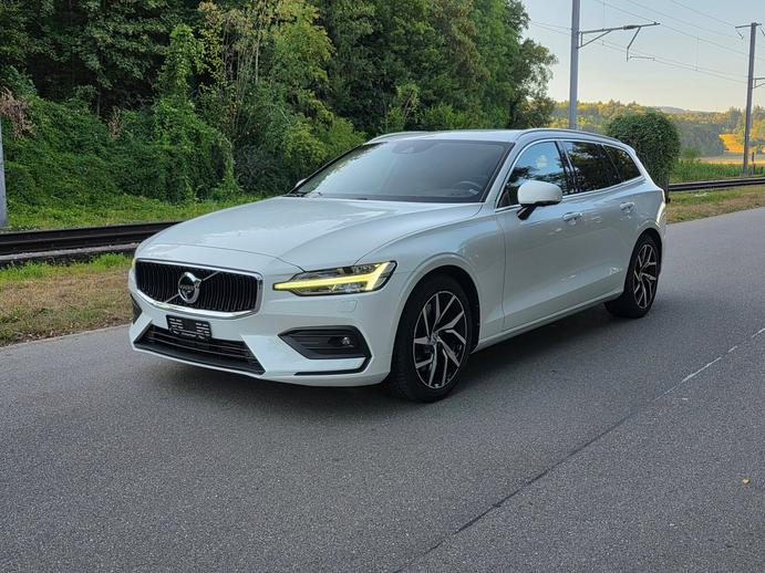 VOLVO V60 T6 AWD Momentum Geartronic / Neu ab mfk., Benzin, Occasion / Gebraucht, Automatik