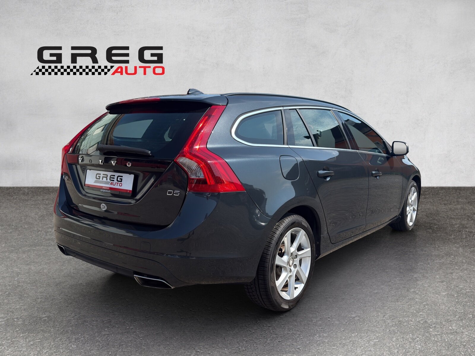 VOLVO V60 D5 Momentum Geartronic, Diesel, Occasion / Utilisé, Automatique - 5