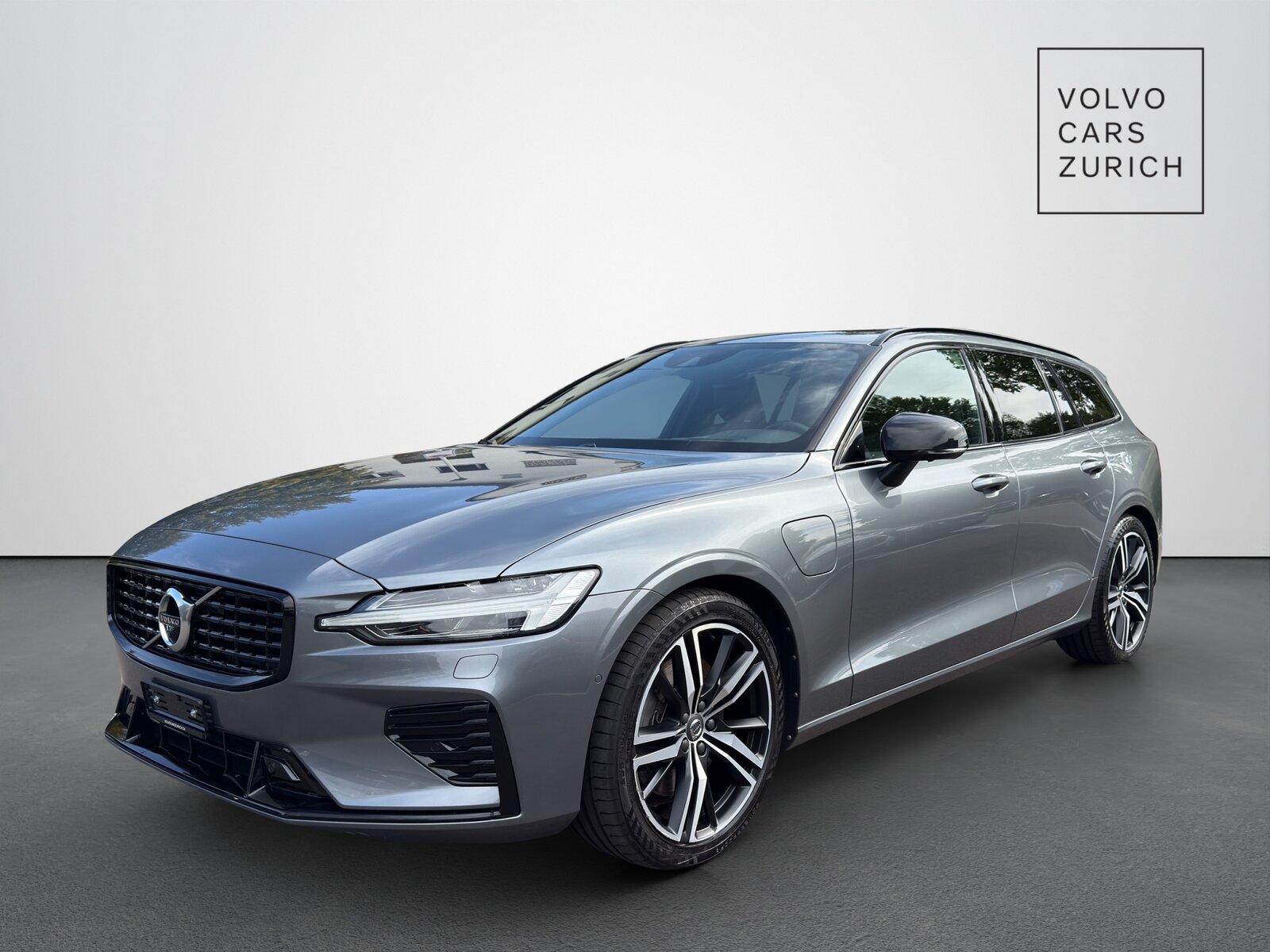 VOLVO V60 2.0 T6 TE R-Design eAWD