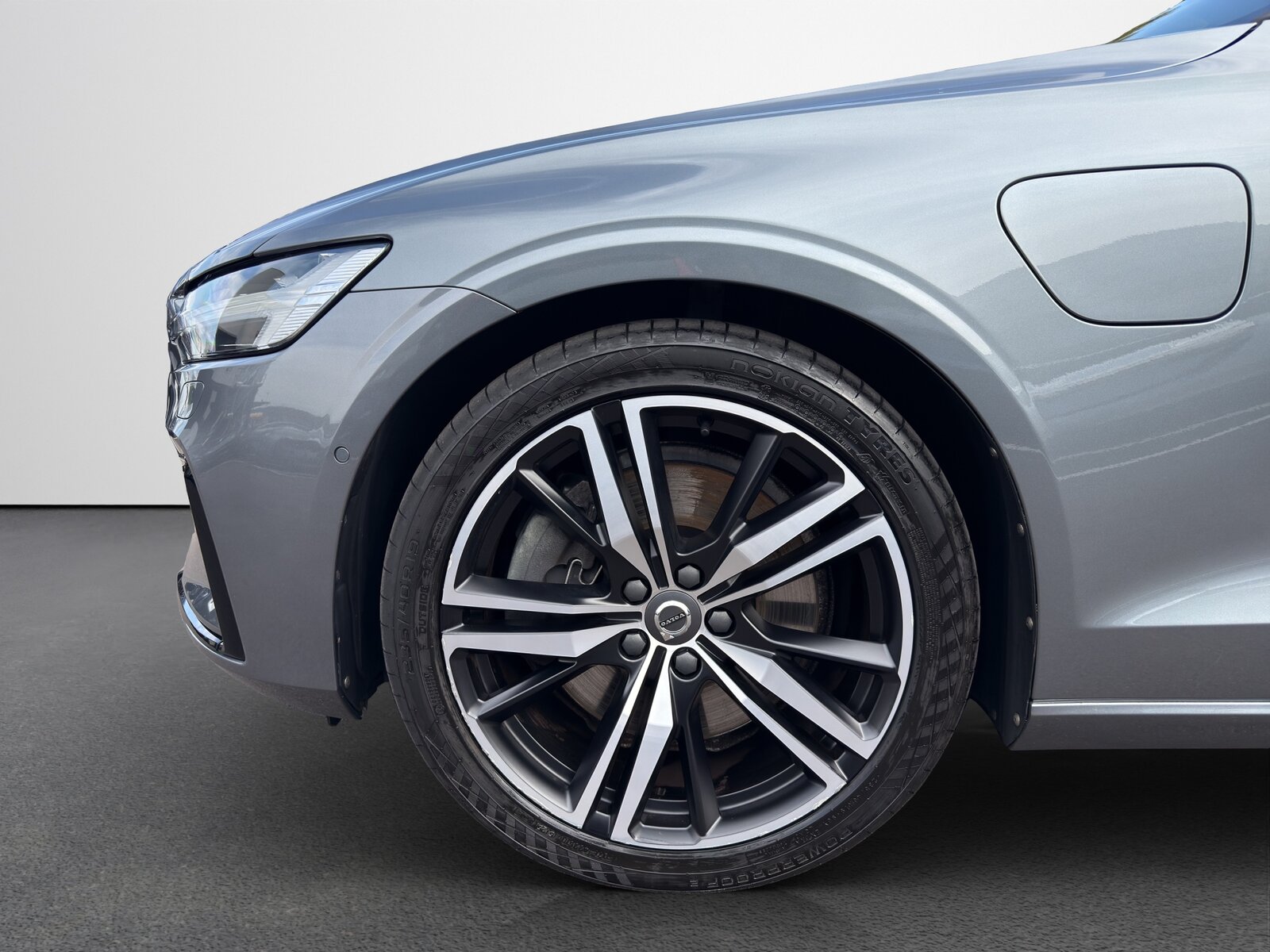 VOLVO V60 2.0 T6 TE R-Design eAWD, Plug-in-Hybrid Petrol/Electric, Second hand / Used, Automatic - 7