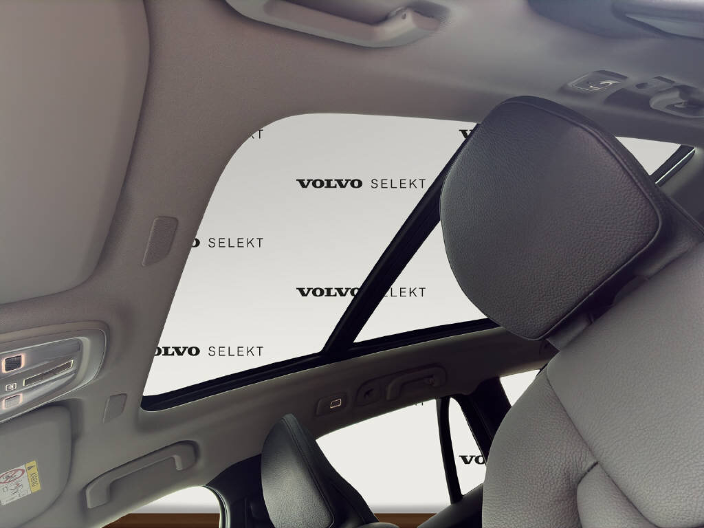 VOLVO V60 Cross Country 2.0 B5 Plus AWD, Mild-Hybrid Benzin/Elektro, Occasion / Gebraucht, Automatik - 7