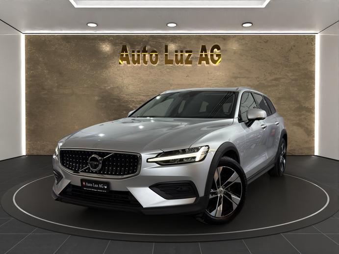 VOLVO V60 Cross Country B4 Diesel Mild Hybrid AWD Geartronic, Diesel, Occasioni / Usate, Automatico