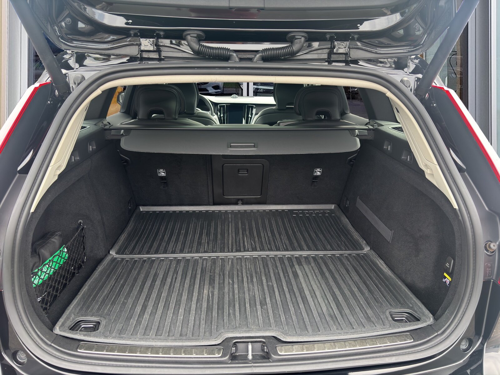 VOLVO V60 2.0 T6 Inscription AWD, Essence, Occasion / Utilisé, Automatique - 7