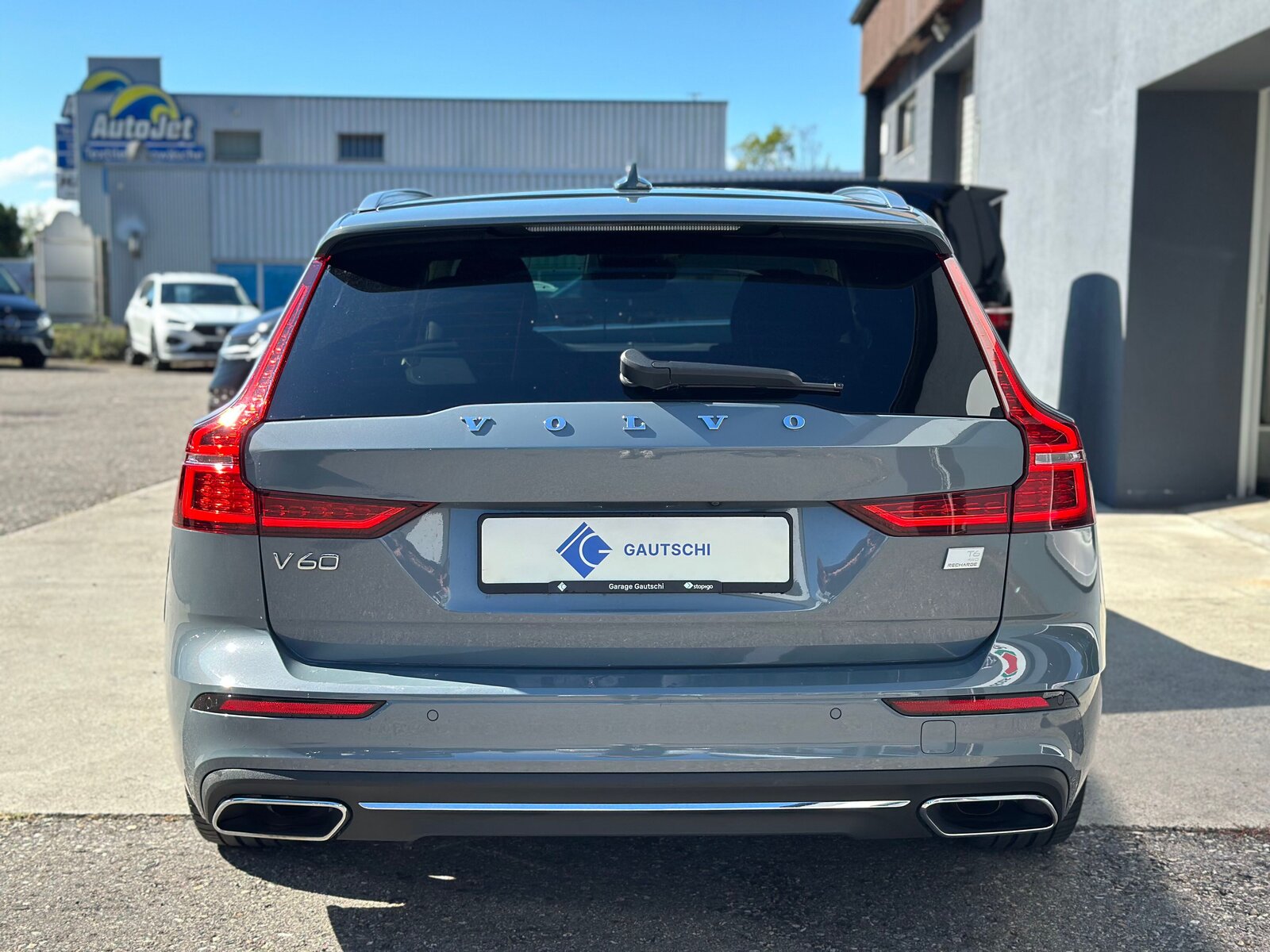 VOLVO V60 T6 eAWD Twin Engine Inscription Geartronic, Plug-in-Hybrid Benzin/Elektro, Occasion / Gebraucht, Automatik - 4