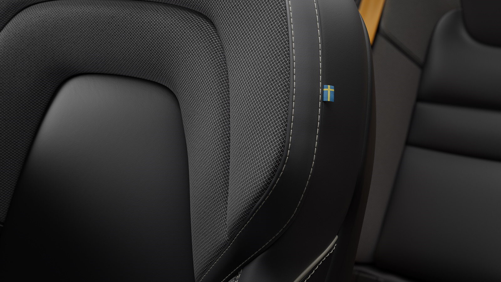 VOLVO V60 2.0 T8 TE Polestar eAWD, Plug-in-Hybrid Benzin/Elektro, Occasion / Gebraucht, Automatik - 2