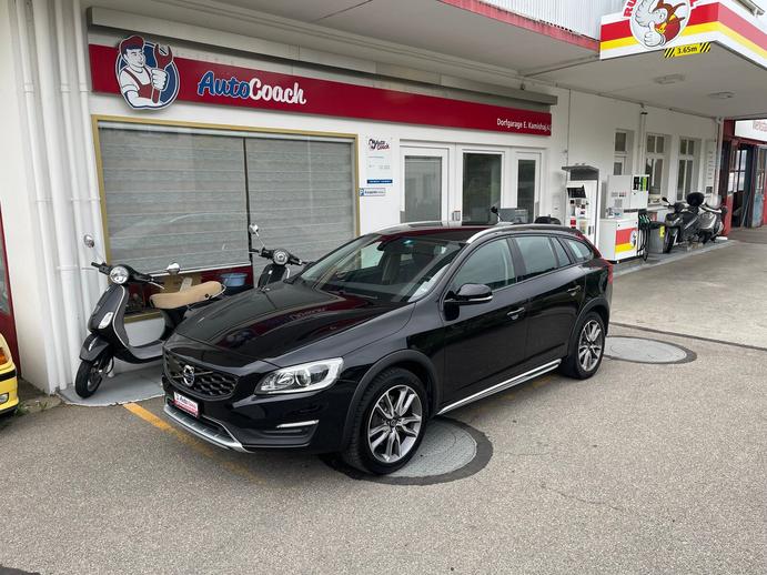VOLVO V60 Cross Country D4 AWD Kinetic Geartronic, Diesel, Occasion / Utilisé, Automatique
