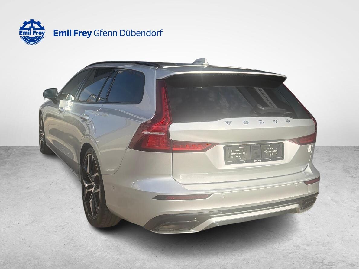 VOLVO V60 2.0 T8 TE Polestar eAWD, Plug-in-Hybrid Benzin/Elektro, Occasion / Gebraucht, Automatik - 3