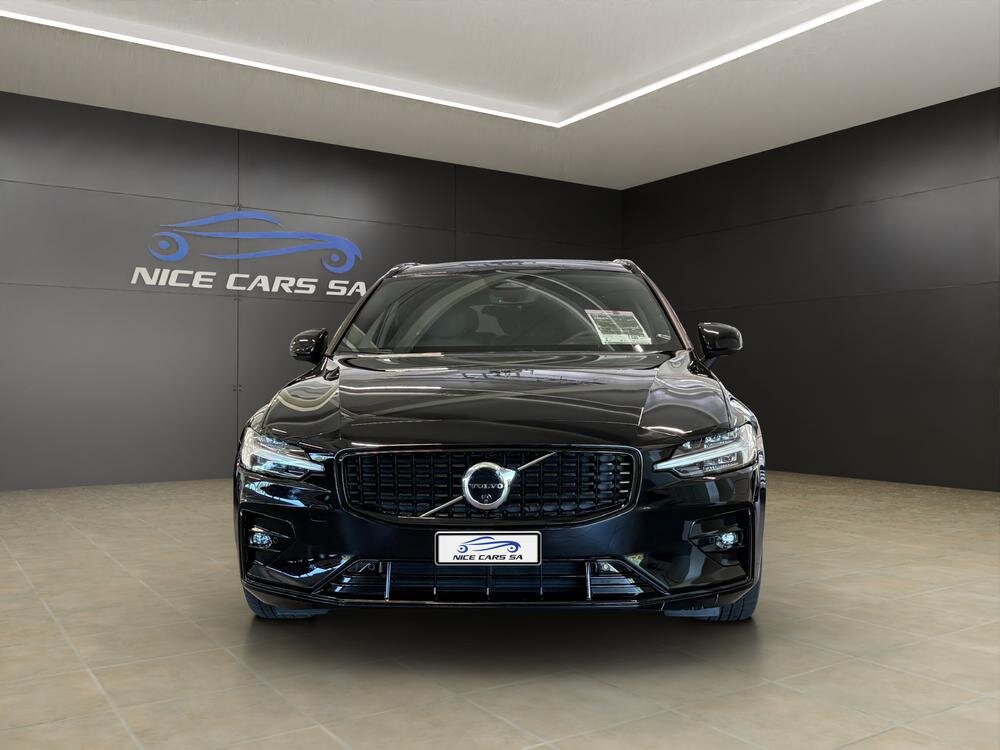 VOLVO V60 B4 Benzin Mild Hybrid Ultra Dark DCT, Mild-Hybrid Benzin/Elektro, Occasion / Gebraucht, Automatik - 6