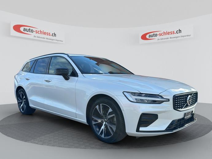 VOLVO V60 B4 Benzin Mild Hybrid Plus Dark DCT, Mild-Hybrid Benzin/Elektro, Occasion / Gebraucht, Automatik