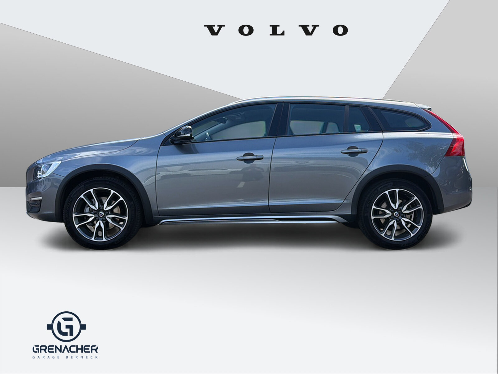 VOLVO V60 Cross Country 2.0 D4 Summum S/S, Diesel, Occasion / Gebraucht, Automatik - 2