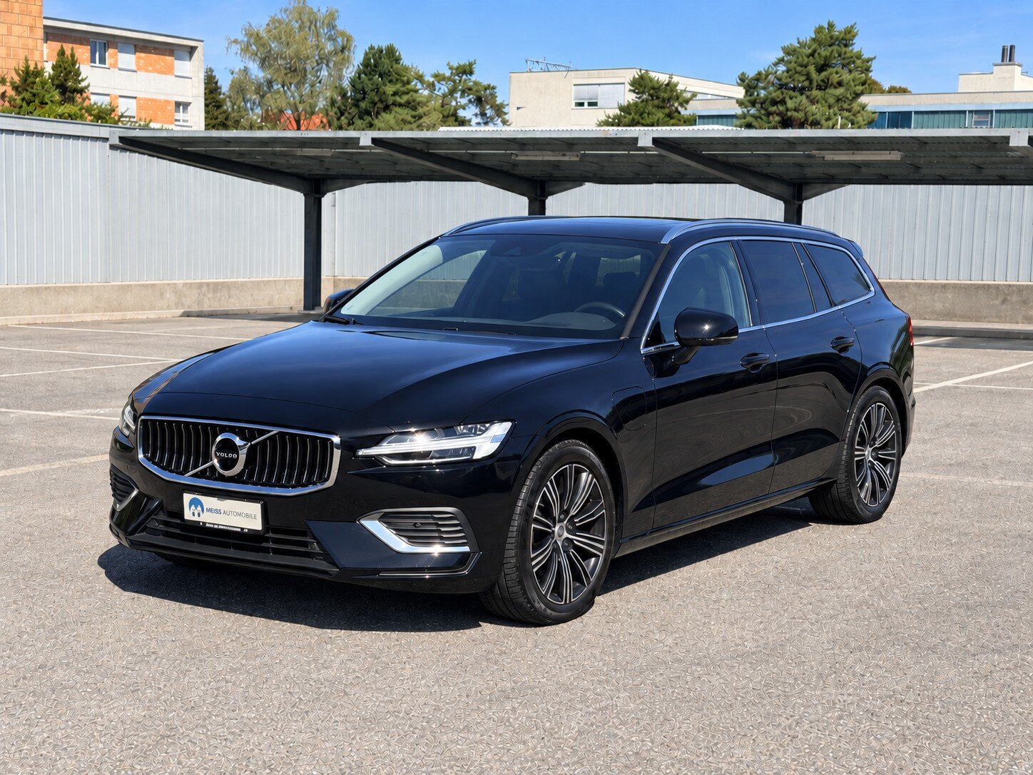 VOLVO V60 T6 eAWD Twin Engine Inscription Expression Geartronic