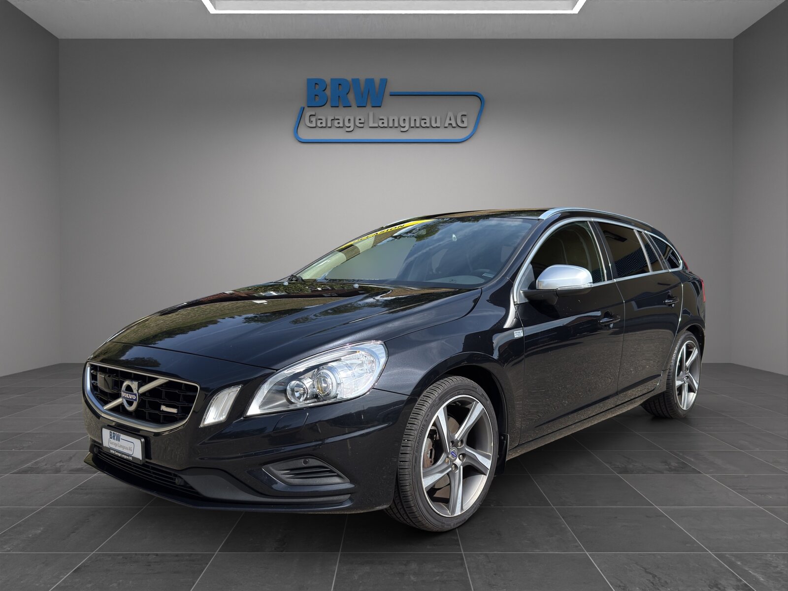 VOLVO V60 T4 R-Design Powershift