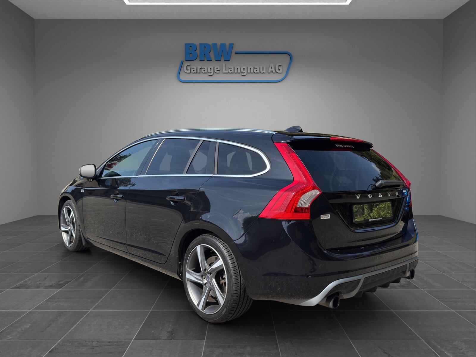 VOLVO V60 T4 R-Design Powershift, Benzin, Occasion / Gebraucht, Automatik - 3