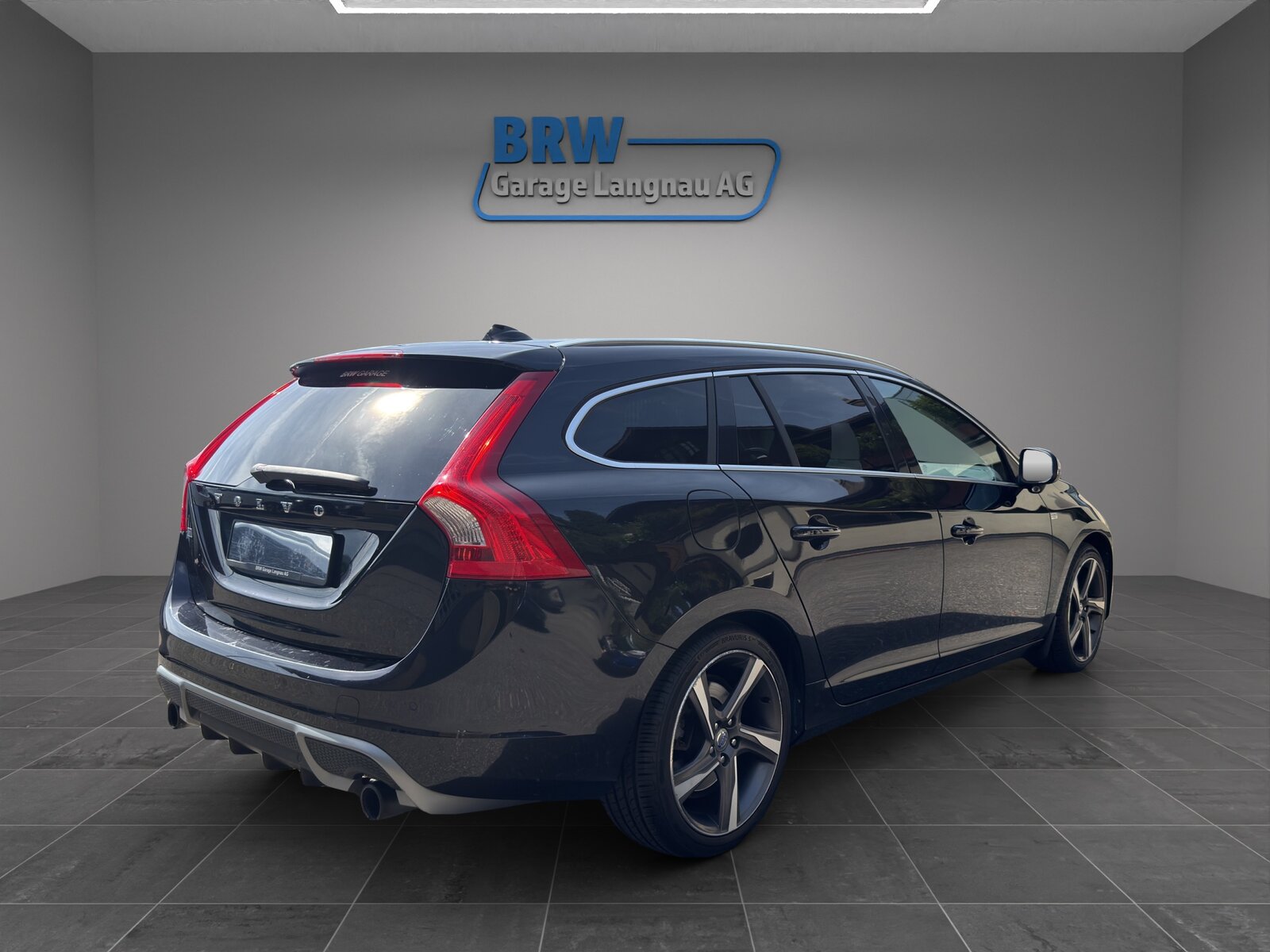 VOLVO V60 T4 R-Design Powershift, Benzin, Occasion / Gebraucht, Automatik - 5
