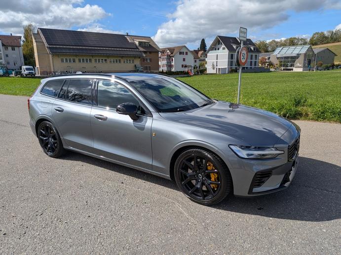 VOLVO V60 T8 eAWD Twin Engine POLESTAR Geartronic, Plug-in-Hybrid Petrol/Electric, Second hand / Used, Automatic