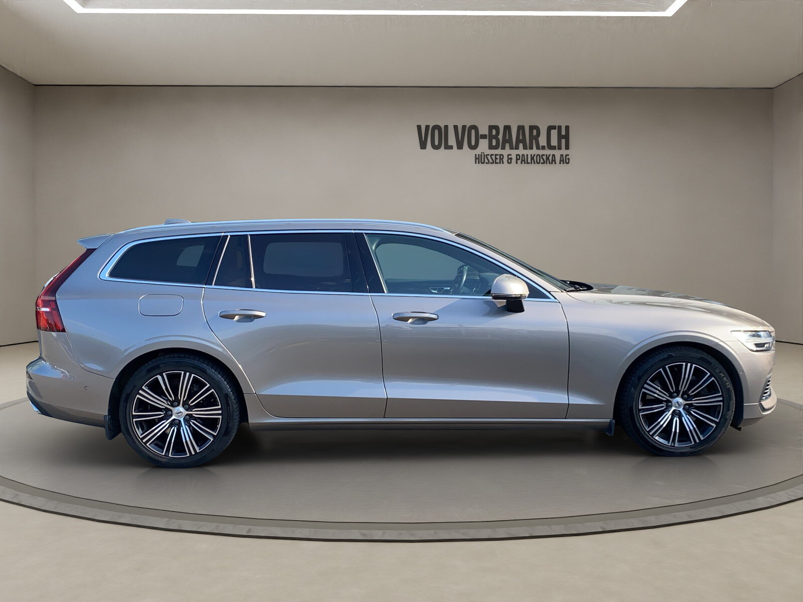 VOLVO V60 2.0 T8 TE Inscription eAWD, Hybride Rechargeable Essence/Électricité, Occasion / Utilisé, Automatique - 6