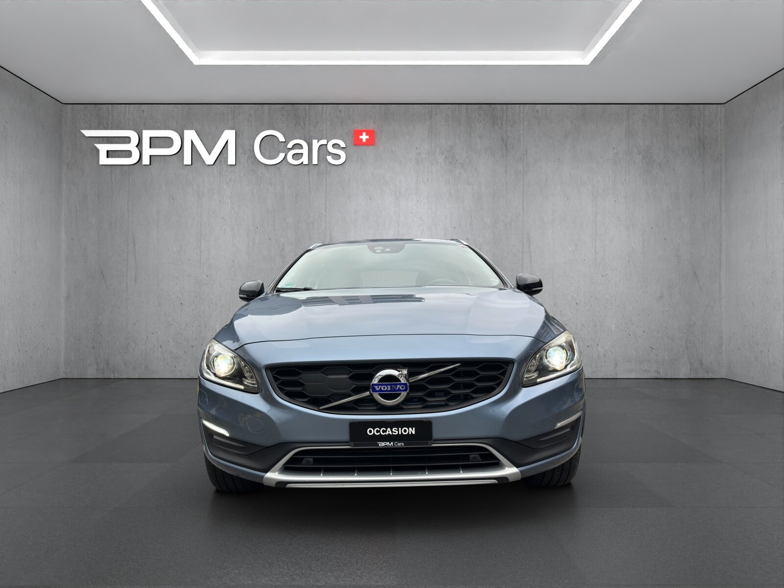 VOLVO V60 Cross Country 2.0 T5 Executive AWD S/S, Benzina, Occasioni / Usate, Automatico - 2