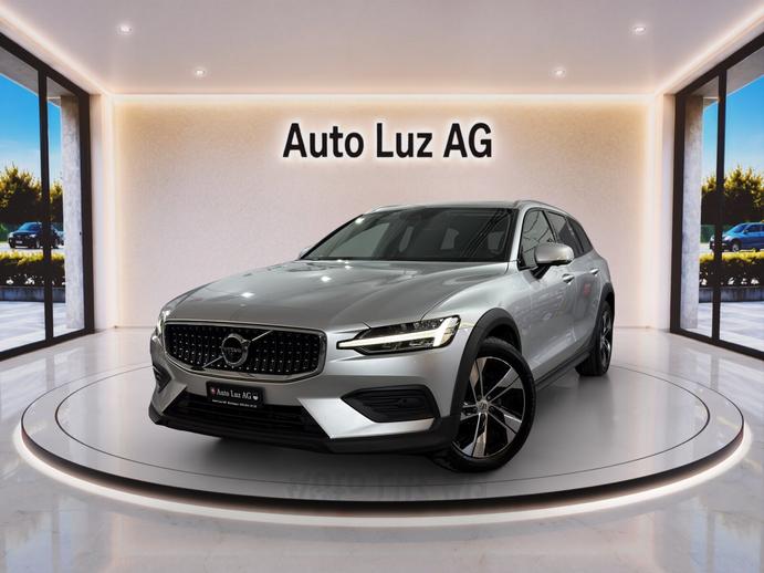 VOLVO V60 Cross Country B4 Diesel Mild Hybrid AWD Geartronic, Hybride Leggero Diesel/Elettrica, Occasioni / Usate, Automatico