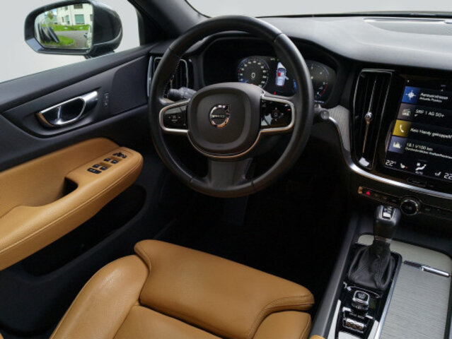 VOLVO V60 D4 AWD Inscription, Occasion / Gebraucht, Automatik - 5
