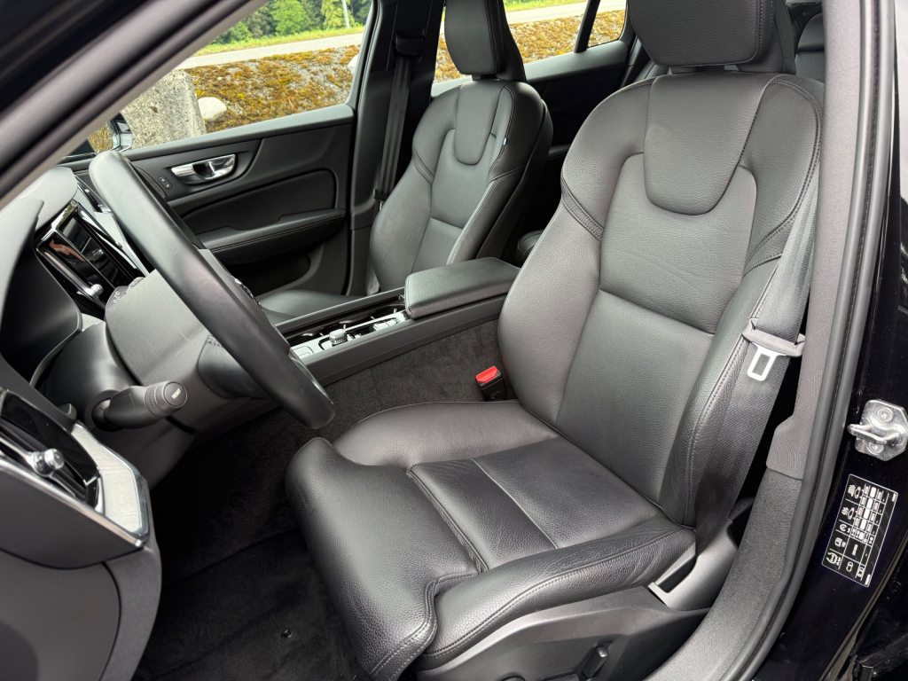 VOLVO V60 B4 Diesel Mild Hybrid Inscription Geartronic, Mild-Hybrid Diesel/Elektro, Occasion / Gebraucht, Automatik - 3