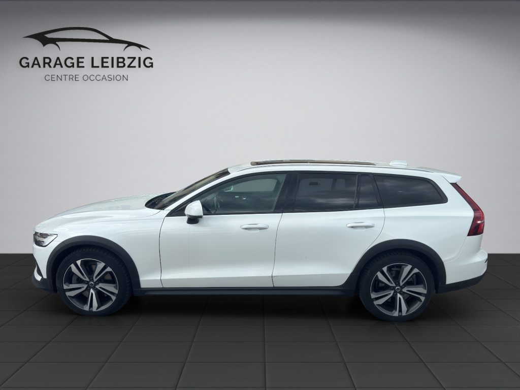 VOLVO V60 Cross Country 2.0 D4 AWD, Diesel, Occasioni / Usate, Automatico - 2